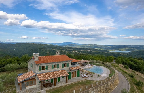 Sveti Bartol Villa | Villa Casa Lirio with Pool