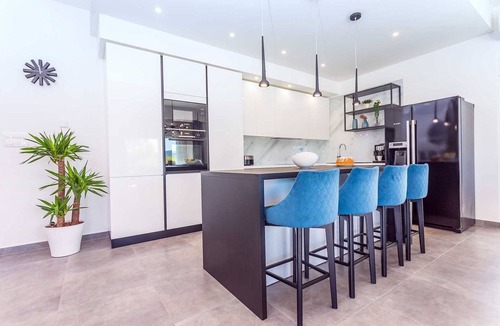 Sestanovac Villa | Villa Casa Mia Luxury Retreat with Heated Pool