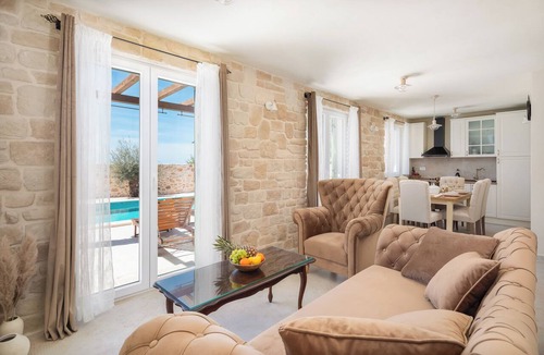 Blizna Donja Villa | Villa Cavalleria Rusticana with heated pool and vineyard