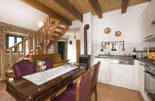 Civljane Apartment | Villa Cetina - Apartment with a view