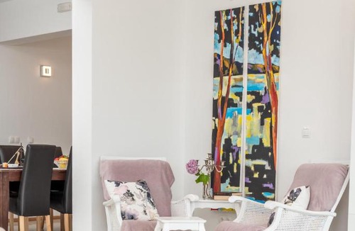 Seget Donji Apartment | Villa Confido - Luxury 3BR Apartment with Private Pool near Trogir