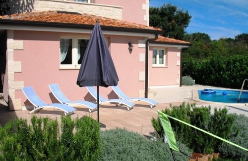 Kosinozici House | Villa Contessa private pool 6-8 people, parking, air conditioning, WiFi, Porec