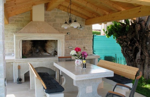 Kosinozici House | Villa Contessa private pool 6-8 people, parking, air conditioning, WiFi, Porec
