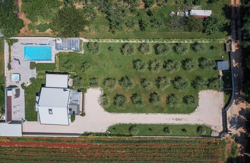Babici Villa | Villa Crystallina
