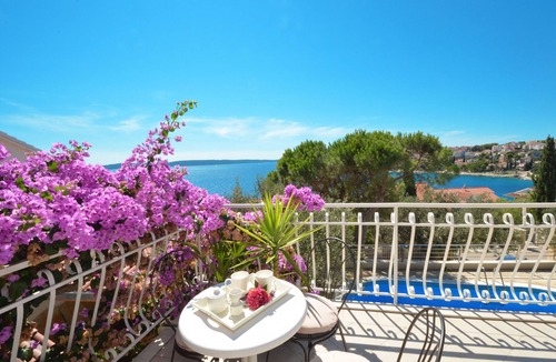 Okrug Gornji Villa | VILLA DALMATIA Modern Sea-front Villa with heated pool, beautifull stuning view
