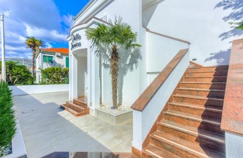 Kastel Stafilic Villa | VILLA DANICA with heated pool and jacuzzi