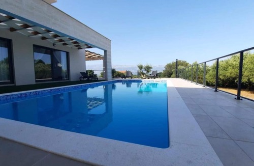 Podgradina Villa | Villa Dasy with heated pool