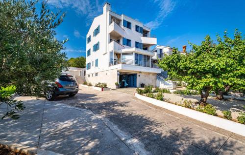Lukoran House | Villa Dee