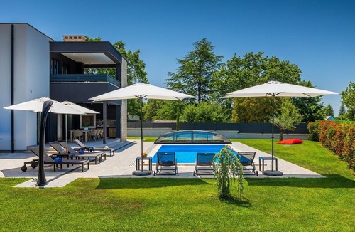 Zminj Villa | Villa Dell Re with private pool-Oasis of luxury