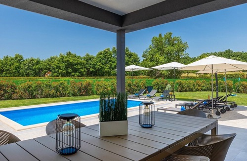 Zminj Villa | Villa Dell Re with private pool-Oasis of luxury