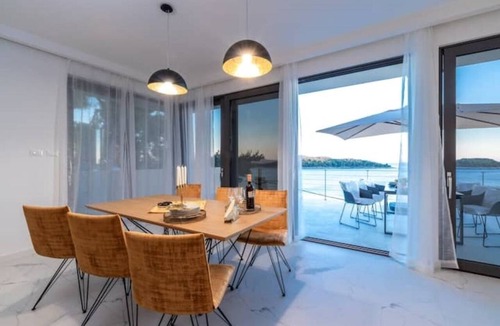 Prizba Villa | Villa Desire - Three Bedroom Villa with Terrace, Sea View and Swimming pool