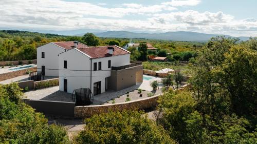 Kras Villa | Villa Divine
