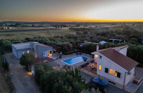 Polaca Villa | Villa Divinus