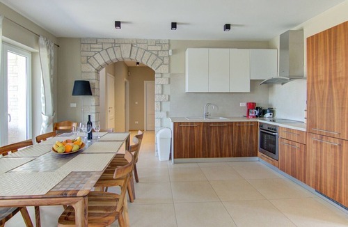 Kastelir-Labinci Villa | Villa Dominika by Villsy