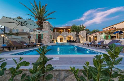 Sukosan Villa | Villa Dumina