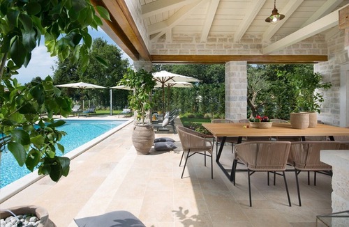 Korenici Villa | Villa Elena beautiful holiday home with private pool and sport courts for 8 guests