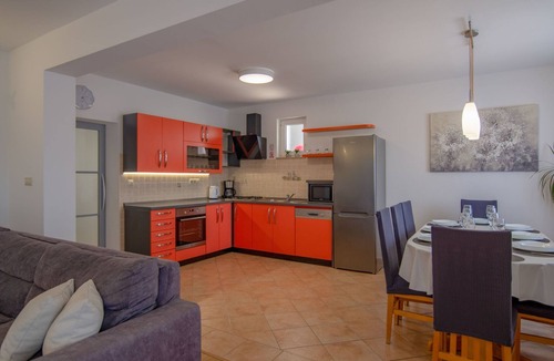 Seoca House | Villa Elin mit großem, privatem Pool in Seoca by Interhome