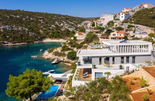 Vinisce Villa | Villa Endless Summer - 5 Star beachfront villa with a pool by MyWaycation