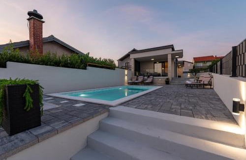 Skabrnja Villa | Villa Evita ZadarVillas