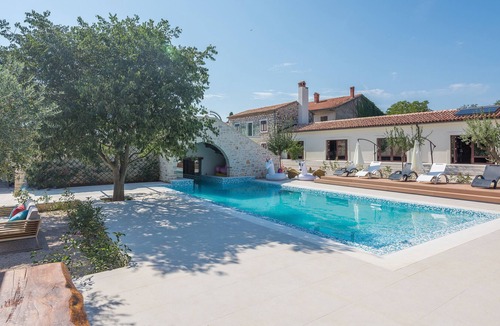 Fiorini Villa | Villa Fiorini nearby Novigrad – Crovillas GmbH