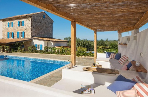 Cepljani House | Villa Flavia Traditional stone house with a pool