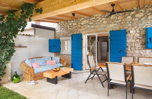 Cepljani House | Villa Flavia Traditional stone house with a pool