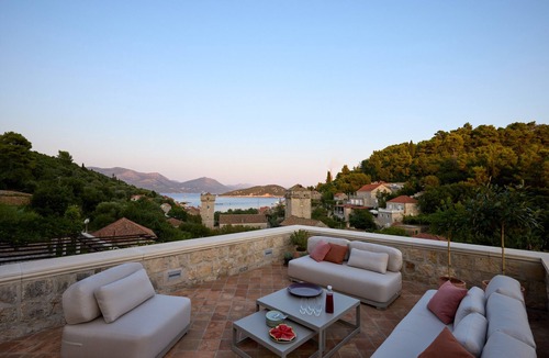 Sudurad Villa | Villa Ghetaldi 1516 - Large 5-star renovated Renaissance Villa from Owner