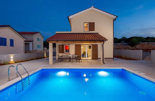 Vrbnik Villa | Villa Giulietta with a heated pool, fitness & Seaview