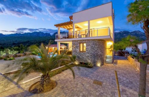 Seline Villa | Villa Grandioza