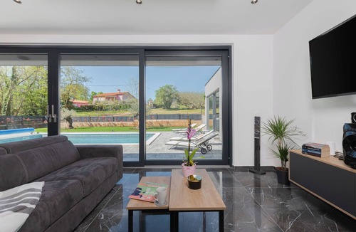Zupanici House | Villa Green Luxury & SPA by Interhome