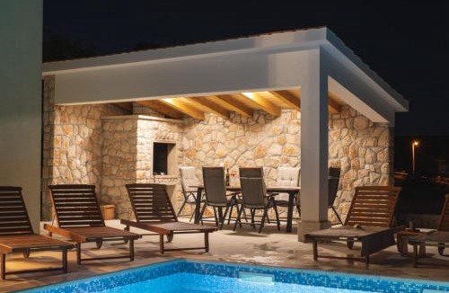 Lovrec Villa | Villa Green Oasis