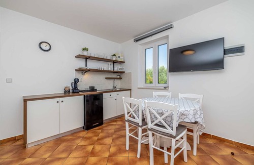 Linardici Apartment | Villa Haya - apartment MANDARINA with heated pool