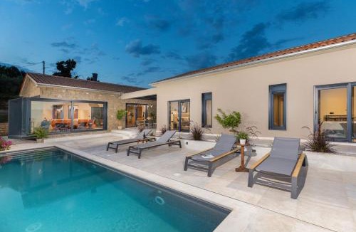 Oprtalj Villa | Villa Horto by Villsy