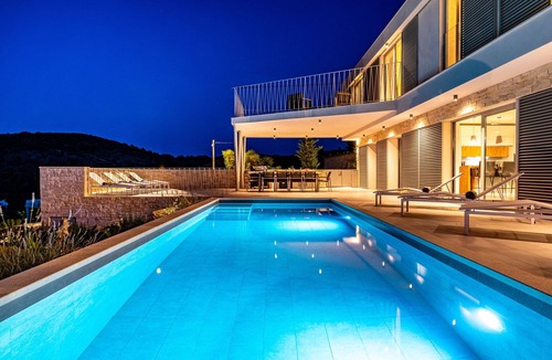 Zman Villa | Villa Hypnotic with Pool
