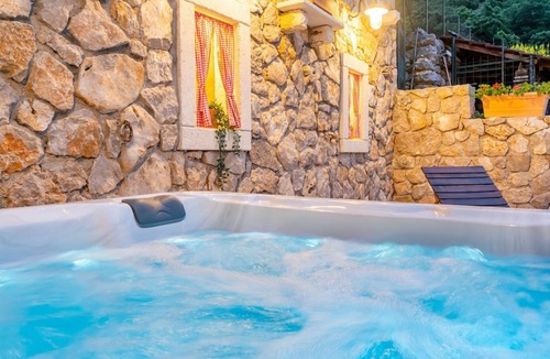 Porozina Villa | Villa Imortele aria with pool by Villas Guide