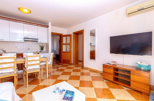 Crikvenica Apartment | Villa in Crikvenica, sea view, pool, close to the beach