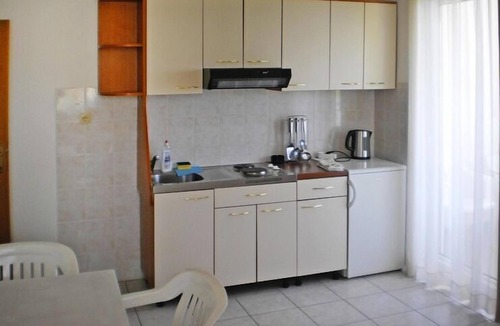 Omis Apartment | Villa in Nemira with Sea Views and Hiking