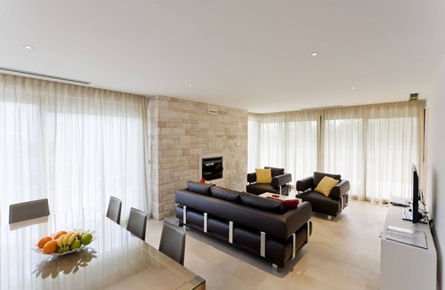 Karigador Villa | Villa in Novigrad with Pool & Rooftop Terrace