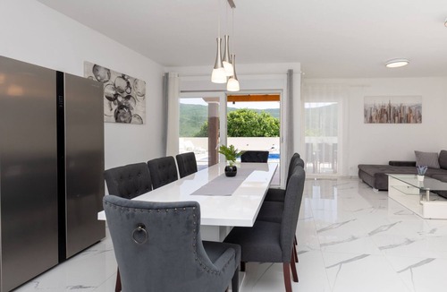 Primorski Dolac Villa | Villa Ivan by Villas Guide