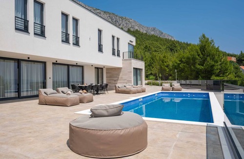 Stanici Villa | Villa Ivana Luxury Sea View Villa with Heated Pool and Jacuzzi Omis