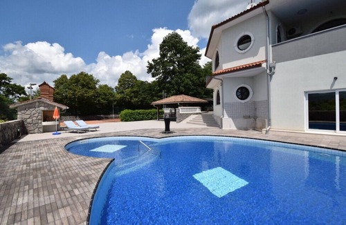 Veli Brgud Villa | Villa Jasmin by Villas Guide