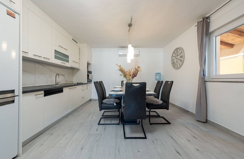 Murvica Villa | Villa Jenny, private pool, 4+1, peace and quiet, BBQ