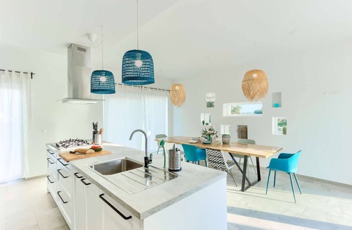 Muline Villa | Villa Joyful Living - with 4 bedrooms and an indoor pool, minutes away from the beach by MyWaycation