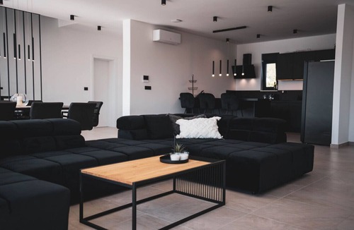 Kastel Stari Villa | Villa `Just be Happy` by Trawelltopia | Heated Whirl/-Pool · View · AC · WIFI · Parking