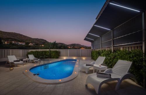 Grebastica Villa | Villa Kami - 4 stars villa, Heated pool