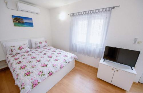 Brist House | Villa Kathi