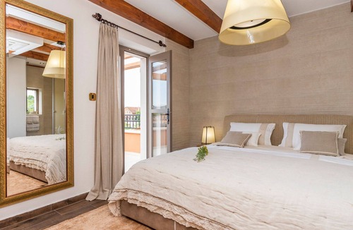 Bicine Villa | Villa Klementina - Three Bedroom Villa, Sleeps 6