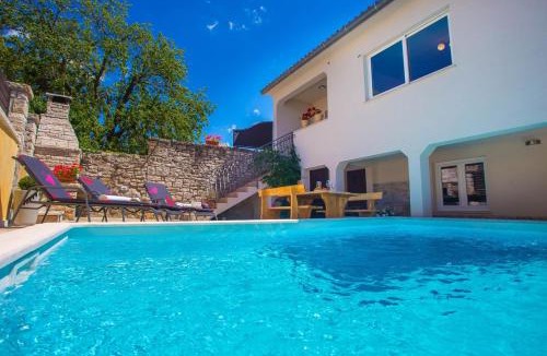 Mrgani House | Villa Kris with Pool in Mrgani