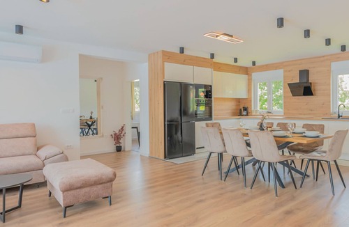 Prolozac Villa | Villa Kristina - Makarska by Villas Guide