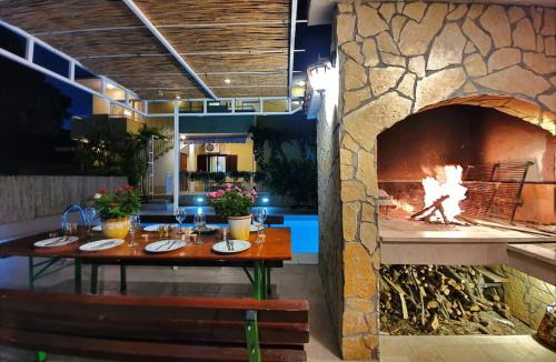 Solin House | Villa KRNIC SOL - Split, Solin with a heated pool